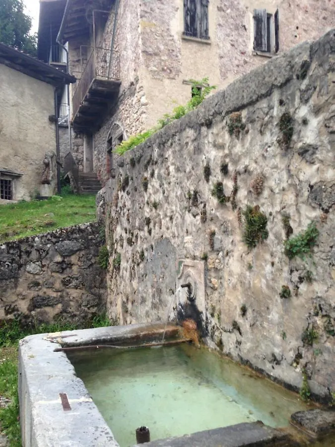 Bed and Breakfast A Casa di Gianni e Mari Vestone
