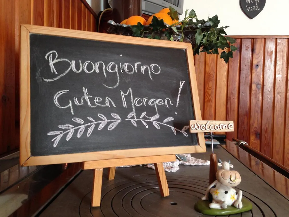 Bed and Breakfast A Casa di Gianni e Mari Vestone Bed & Breakfast
