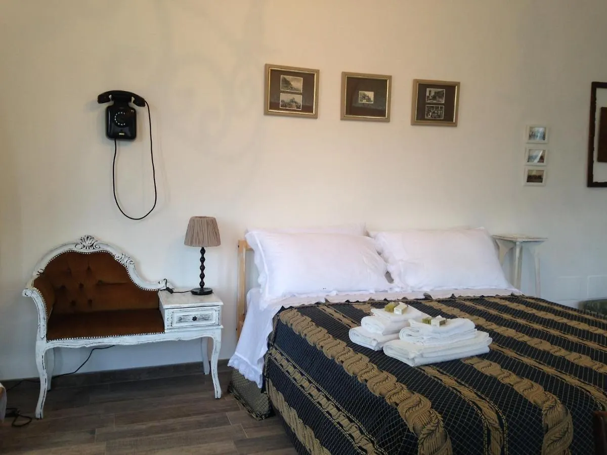 Bed and Breakfast A Casa di Gianni e Mari Vestone Italia