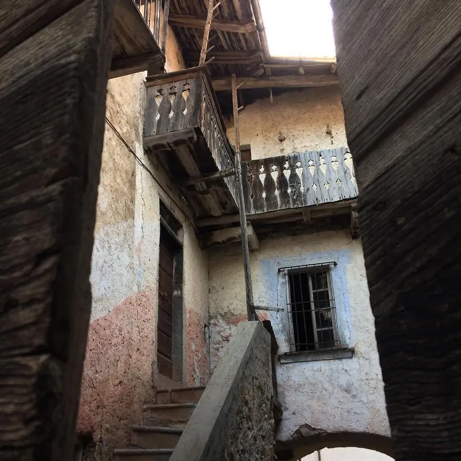 Bed and Breakfast A Casa di Gianni e Mari Vestone