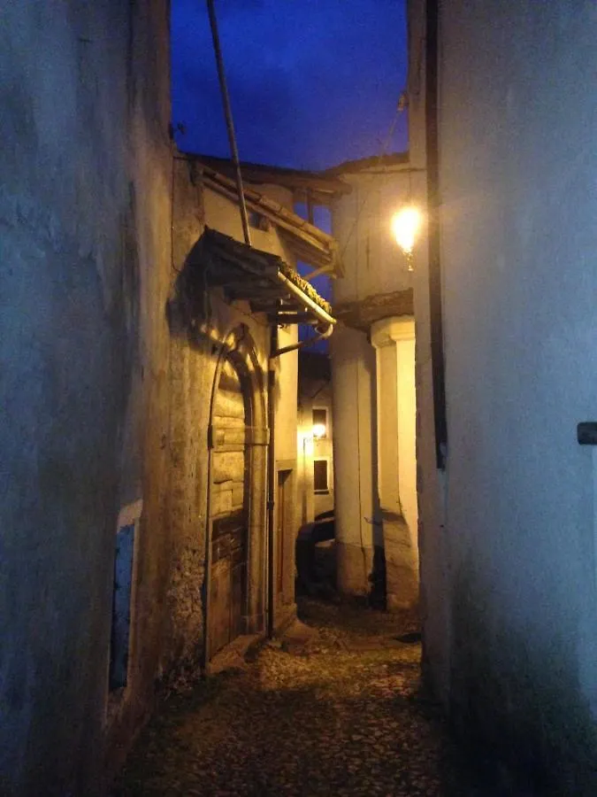 A Casa Di Gianni E Mari Bed & Breakfast Vestone