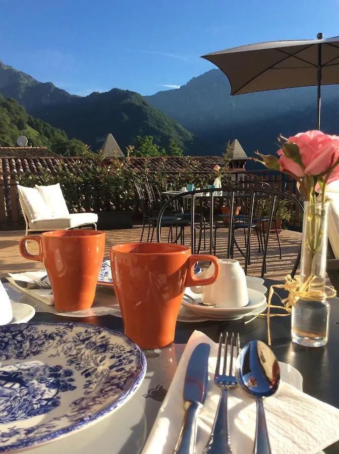 A Casa Di Gianni E Mari Bed & Breakfast Vestone 0*,